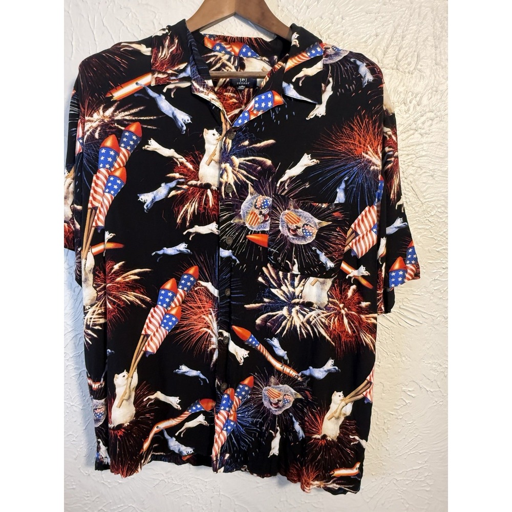 George Men's XL Patriotic Cat Fireworks Rayon Button Up Shirt Americana Soft